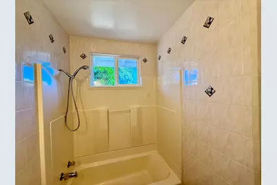 6508 Clara Way, North Highlands, CA 95660 - Photo 12