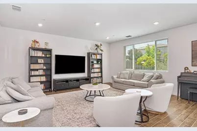 2009 Skipping Stone Way, Roseville, CA 95747 - Photo 16