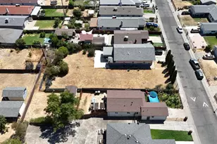 7721 39th Ave, Sacramento, CA 95824 - Photo 14