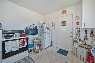 9472 Rogers Rd, Sacramento, CA 95829 - Photo 38