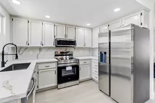3031 Scotland Dr, Antelope, CA 95843 - Photo 10