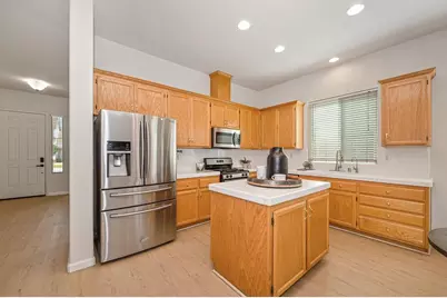 5525 Sienna Hills Way, Antelope, CA 95843 - Photo 10