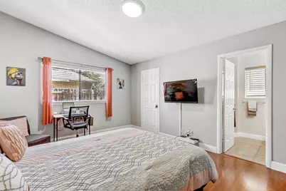 7677 Harvest Woods Drive, Sacramento, CA 95828 - Photo 22