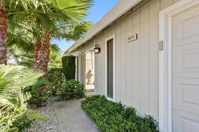 7677 Harvest Woods Drive, Sacramento, CA 95828 - Photo 2