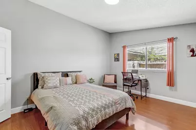 7677 Harvest Woods Drive, Sacramento, CA 95828 - Photo 20