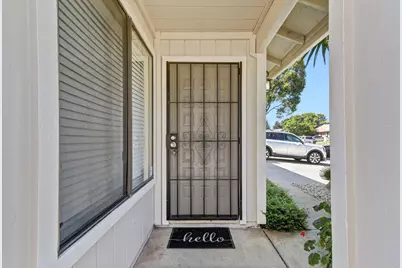 7677 Harvest Woods Drive, Sacramento, CA 95828 - Photo 4