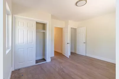 1059 Acacia Avenue, Sacramento, CA 95815 - Photo 12