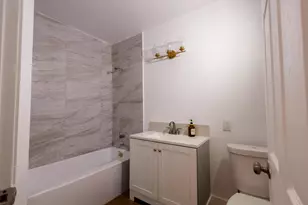 1059 Acacia Ave, Sacramento, CA 95815 - Photo 10
