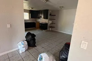 2032 E 9th St, Stockton, CA 95206 - Photo 32
