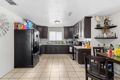2032 E 9th Street, Stockton, CA 95206 - Photo 48