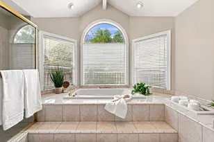 6060 Greystone Pl, Granite Bay, CA 95746 - Photo 10