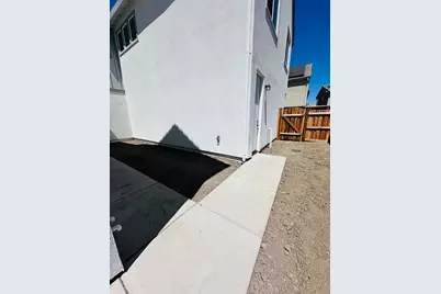 2580 Night Bloom Way, Lathrop, CA 95330 - Photo 18