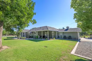 8460 E Keyes Rd, Hughson, CA 95326 - Photo 28