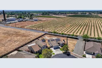 1400 Ladyfern Street, Olivehurst, CA 95961 - Photo 54
