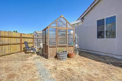 1400 Ladyfern Street, Olivehurst, CA 95961 - Photo 38