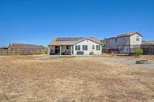 1400 Ladyfern St, Plumas Lake, CA 95961 - Photo 42