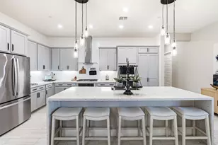 1240 Leo Ln, Roseville, CA 95747 - Photo 12