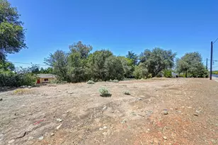 814 Comstock Dr, Folsom, CA 95630 - Photo 18