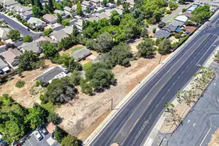 814 Comstock Dr, Folsom, CA 95630 - Photo 40
