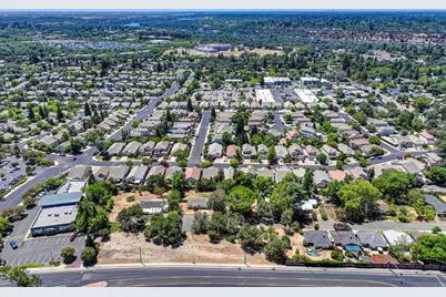 814 Comstock Drive, Folsom, CA 95630 - Photo 34