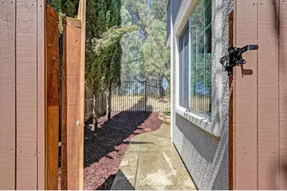 1102 Ferry Circle, Folsom, CA 95630 - Photo 4