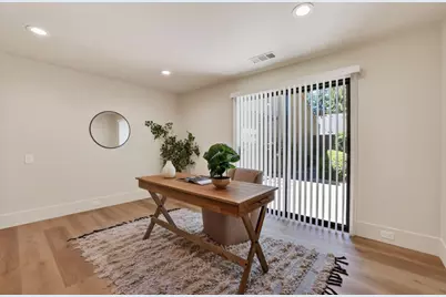 1235 Vanderbilt Way, Sacramento, CA 95825 - Photo 10