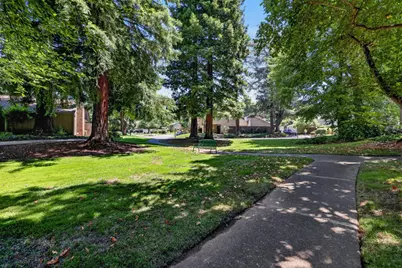 1235 Vanderbilt Way, Sacramento, CA 95825 - Photo 76