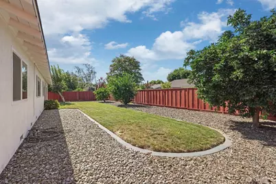 2709 Chapel Court, Modesto, CA 95355 - Photo 28