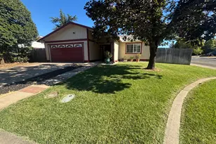 9800 Crimsonwood Way, Sacramento, CA 95827 - Photo 4
