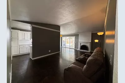 9800 Crimsonwood Way, Sacramento, CA 95827 - Photo 22