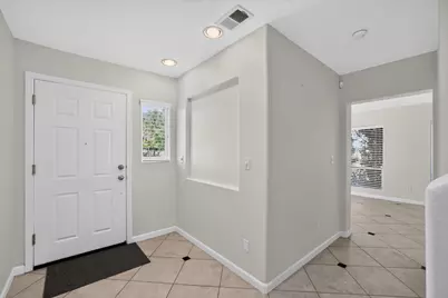 3900 E Commerce Way, Sacramento, CA 95834 - Photo 8