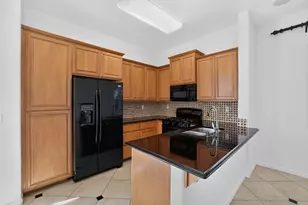 3900 E Commerce Way, Sacramento, CA 95834 - Photo 14