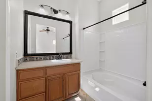 3900 E Commerce Way, Sacramento, CA 95834 - Photo 22