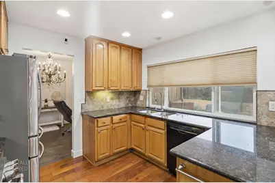 8264 Canyon Oak Dr, Citrus Heights, CA 95610 - Photo 6