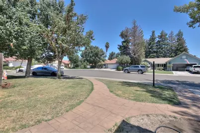 1835 Brentwood Court, Atwater, CA 95301 - Photo 8