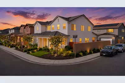 411 S Atlantica Drive, Madera, CA 93636 - Photo 2