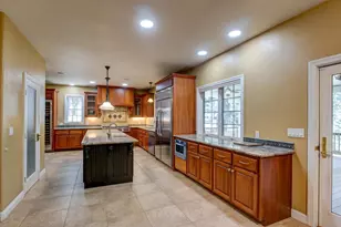 7010 Flat Creek Dr, Somerset, CA 95684 - Photo 14