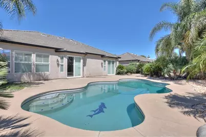 1048 Gladiola Place, Manteca, CA 95336 - Photo 6