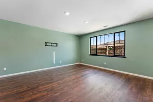 545 Chimes St, Lathrop, CA 95330 - Photo 44