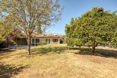 2034 Coley Avenue, Escalon, CA 95320 - Photo 40