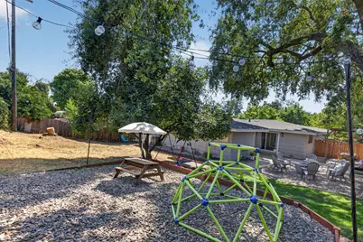 5724 Southgrove Drive, Citrus Heights, CA 95610 - Photo 38