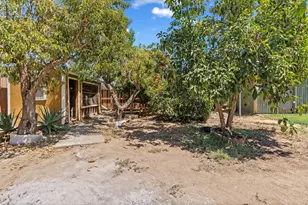 1044 Fruitbasket Ln, Livingston, CA 95334 - Photo 36