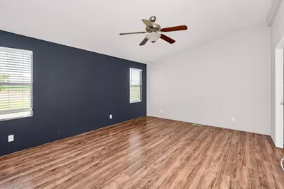 17568 Clement Avenue, Dos Palos, CA 93620 - Photo 22
