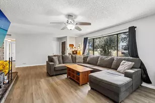 2077 Grove Rd, Yuba City, CA 95993 - Photo 4