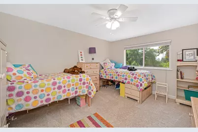 8307 Oak Knoll Drive, Granite Bay, CA 95746 - Photo 22