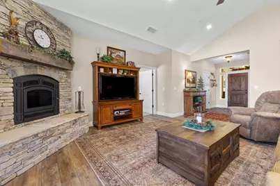 19275 Adamson Drive, Grass Valley, CA 95949 - Photo 32