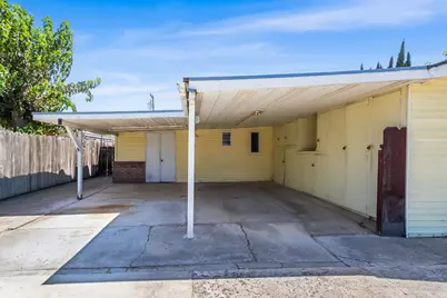 1163 Santa Lea Street, Los Banos, CA 93635 - Photo 2