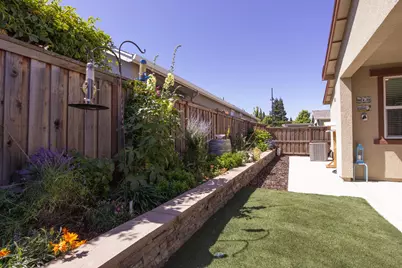 484 Pinehurst Street, Manteca, CA 95336 - Photo 12