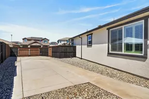 9526 Cote Dor, Elk Grove, CA 95624 - Photo 68