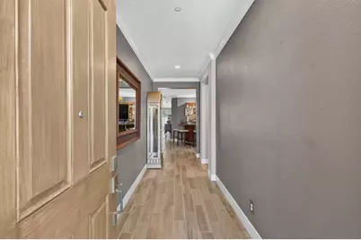 9526 Cote Dor, Elk Grove, CA 95624 - Photo 8